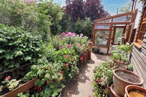 THORRINGTON ROAD- click for photo gallery